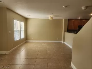Photo #6: 2707455 Listing 