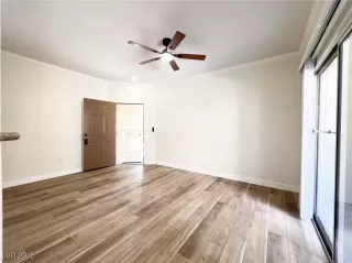 Photo #6: 2707536 Listing 