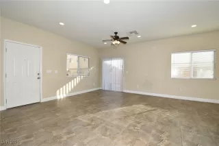 Photo #6: 2707554 Listing 