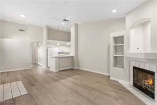 Photo #2: 2707568 Listing 