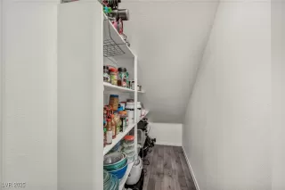 Photo #4: 2707659 Listing 