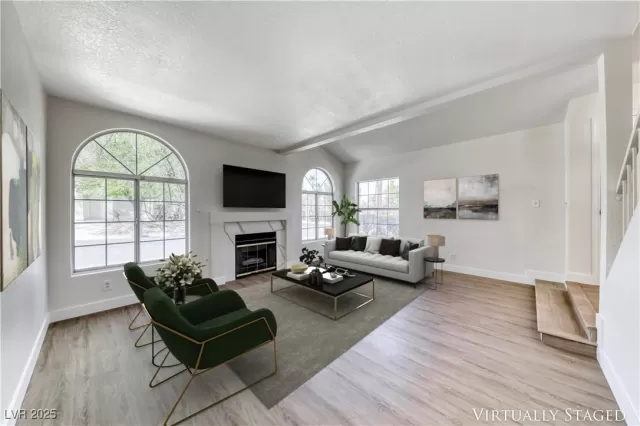 MLS: 2707685 Condo For Sale