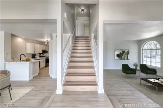 Photo #2: 2707685 Listing 