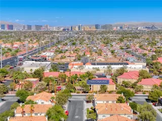 Photo #5: 2707685 Listing 