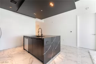 Photo #6: 2707698 Listing 