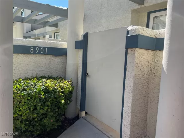 MLS: 2707720 Condo For Sale