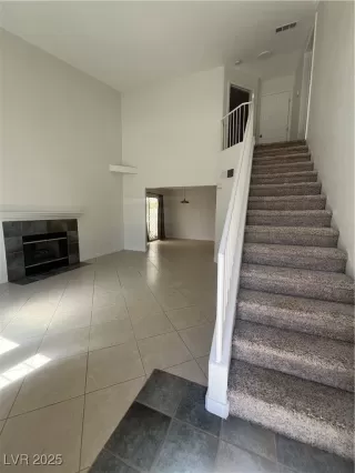 Photo #1: 2707731 Listing 