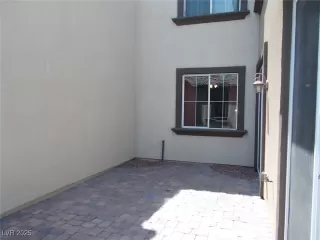 Photo #6: 2707772 Listing 