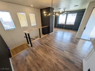 Photo #4: 2707812 Listing 