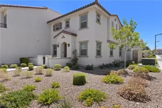 Photo #3: 2707814 Listing 