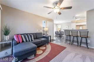 Photo #6: 2707820 Listing 