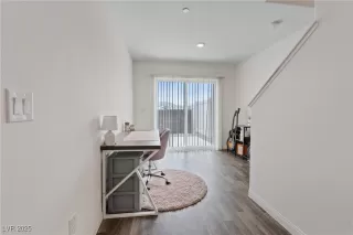 Photo #3: 2707883 Listing 