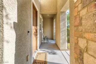 Photo #2: 2707886 Listing