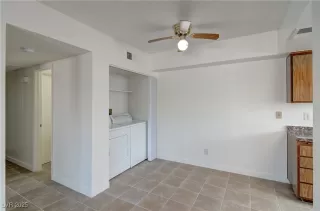 Photo #4: 2707922 Listing 