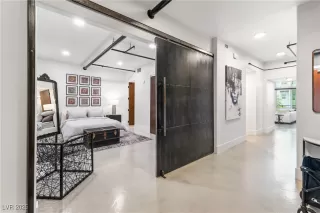 Photo #3: 2707928 Listing 