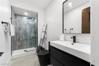 Photo #6: 2707928 Listing 