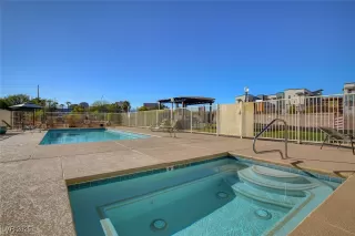 Photo #3: 2707939 Listing 