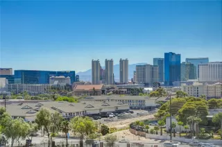 Photo #4: 2707939 Listing 