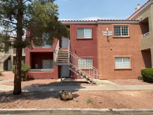 MLS: 2707951 Condo For Sale