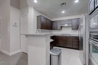 Photo #1: 2707956 Listing 