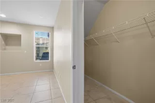 Photo #5: 2707964 Listing 