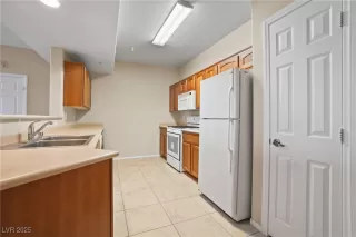 Photo #6: 2707964 Listing 