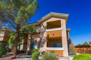 Photo #1: 2707972 Listing 