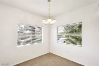Photo #4: 2707972 Listing 