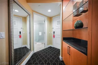 Photo #3: 2707974 Listing 