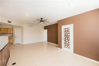 Photo #6: 2708015 Listing 