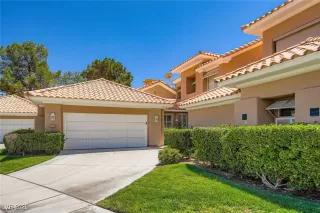 Photo #1: 2708068 Listing 