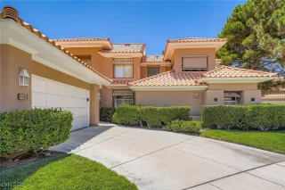 Photo #3: 2708068 Listing 