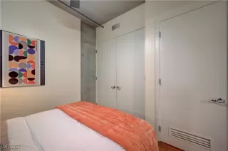 Photo #3: 2708082 Listing 