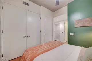 Photo #5: 2708082 Listing 