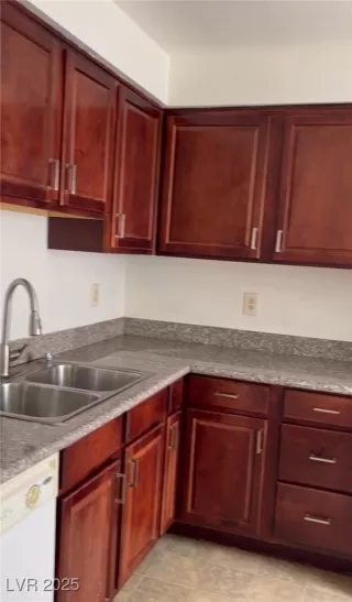 Photo #1: 2708083 Listing 