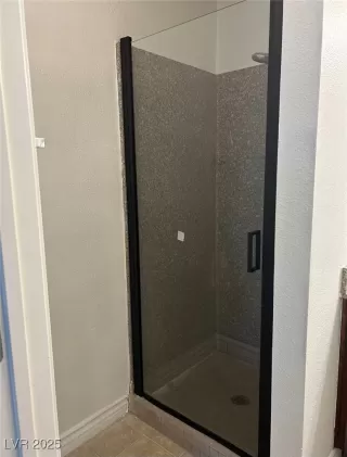 Photo #2: 2708083 Listing 