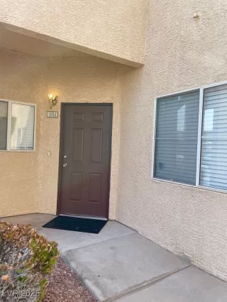 Photo #1: 2708102 Listing