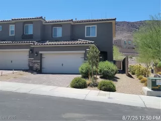 Photo #1: 2708108 Listing 