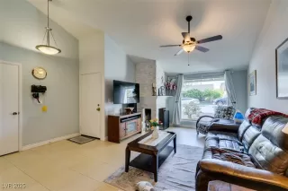 Photo #4: 2708130 Listing 