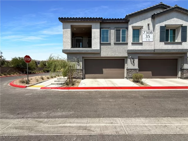 MLS: 2708138 Condo For Sale