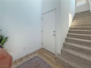 Photo #4: 2708138 Listing 