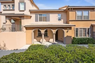 Photo #1: 2708148 Listing 