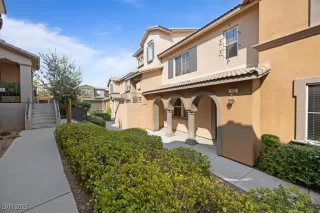 Photo #6: 2708148 Listing 