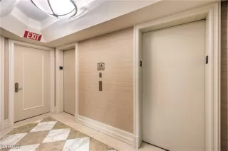 Photo #2: 2708150 Listing