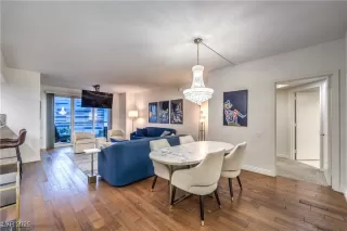 Photo #6: 2708150 Listing