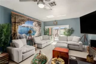 Photo #4: 2708169 Listing 