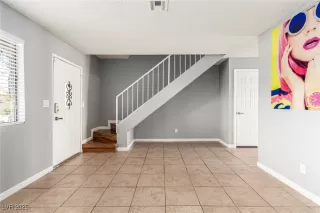 Photo #6: 2708187 Listing 