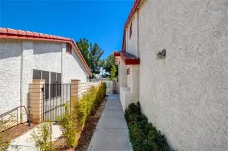 Photo #3: 2708240 Listing