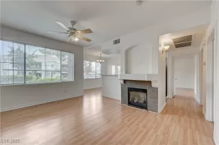 Photo #2: 2708247 Listing 