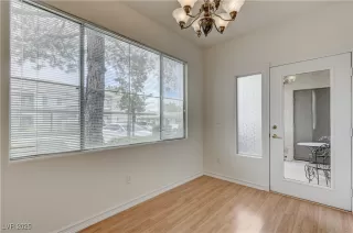 Photo #3: 2708247 Listing 